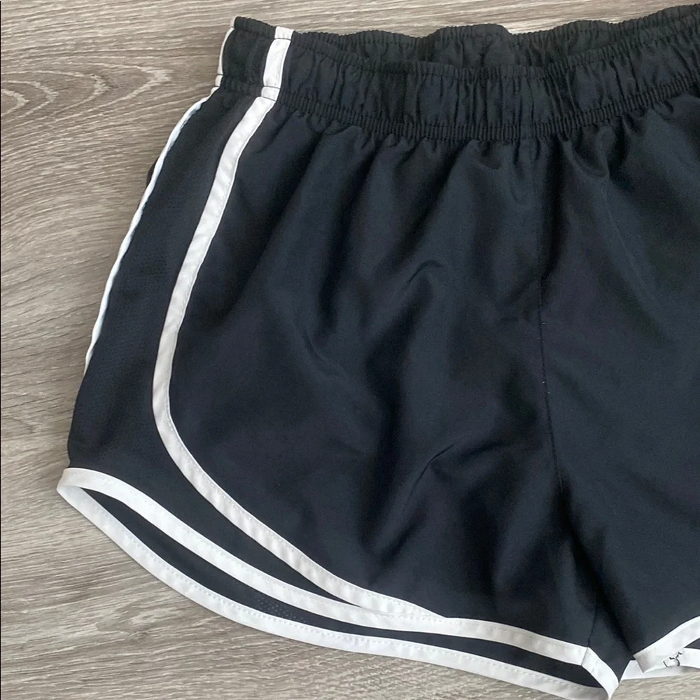 Nike Black and White Athletic Shorts with Dri-FIT Technology - Picture 2 of 7